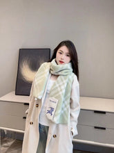 China Replica Burberry Scarf 46usd Only